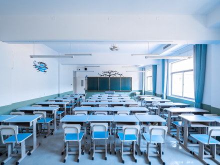 略阳学生教室