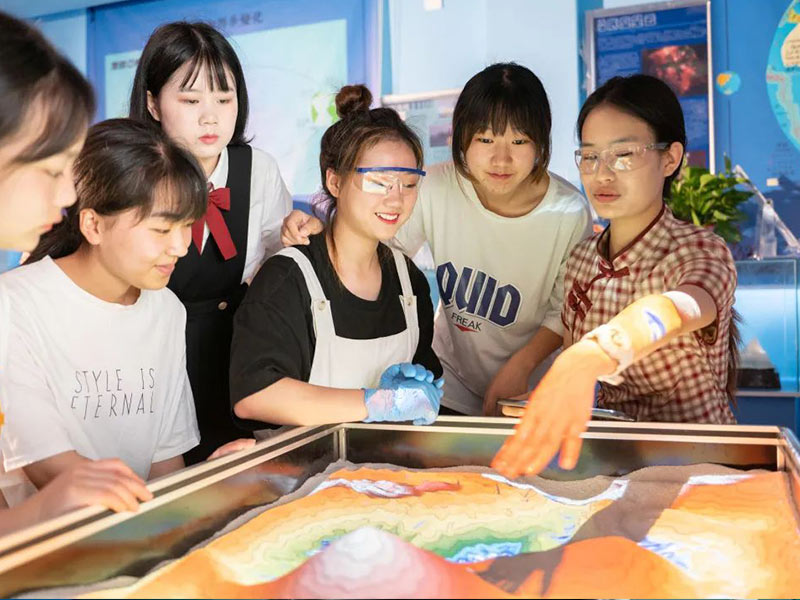 略阳数字化地理实验室
