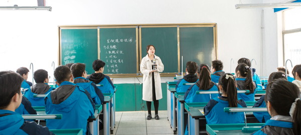 略阳引入导师机制，准确把握考试方向