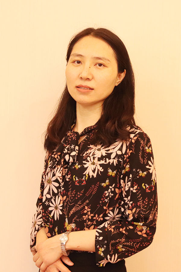 略阳王晓娜 研究生学历,毕业于华南师范大学