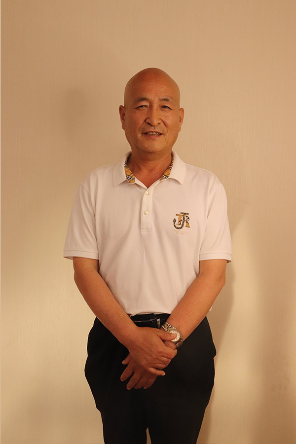 略阳杨养民 本科学历，毕业于陕西师范大学